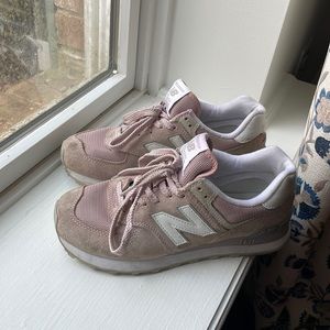 New Balance Sneakers